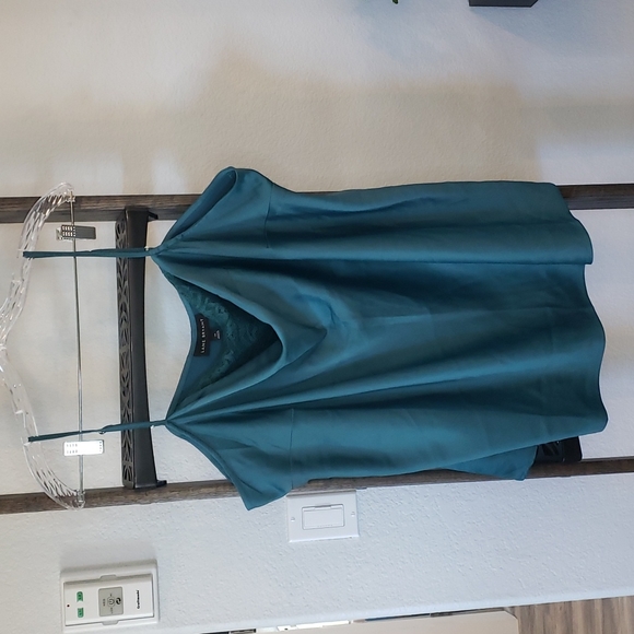 Lane Bryant Tops - Lane Bryant Tank Top Turquoise Silky Feel Dress Shirt 18